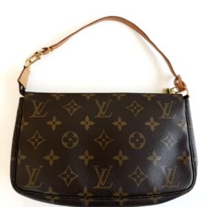 Louis Vuitton Monogram Pochette1